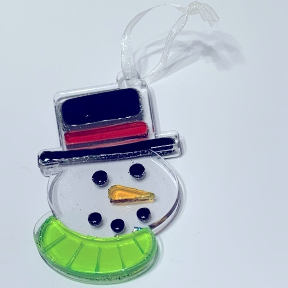 Snowman lucite ornament - Picture 8 of 14